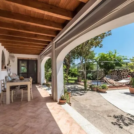 Con Immenso Giardino Villa Orosei
