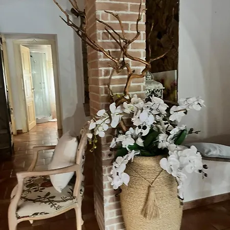 וילה Con Immenso Giardino
