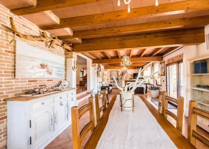 Con Immenso Giardino Villa Orosei